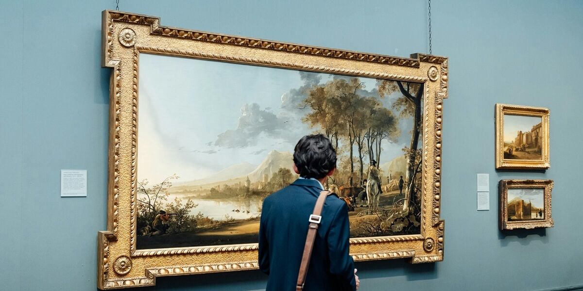 Comisario de arte