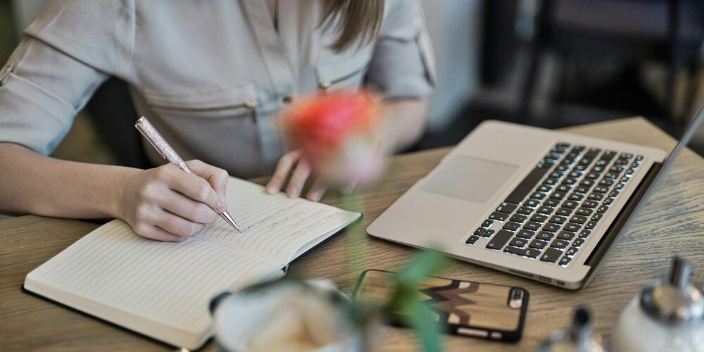 Escritor/a – Perfil Profesional