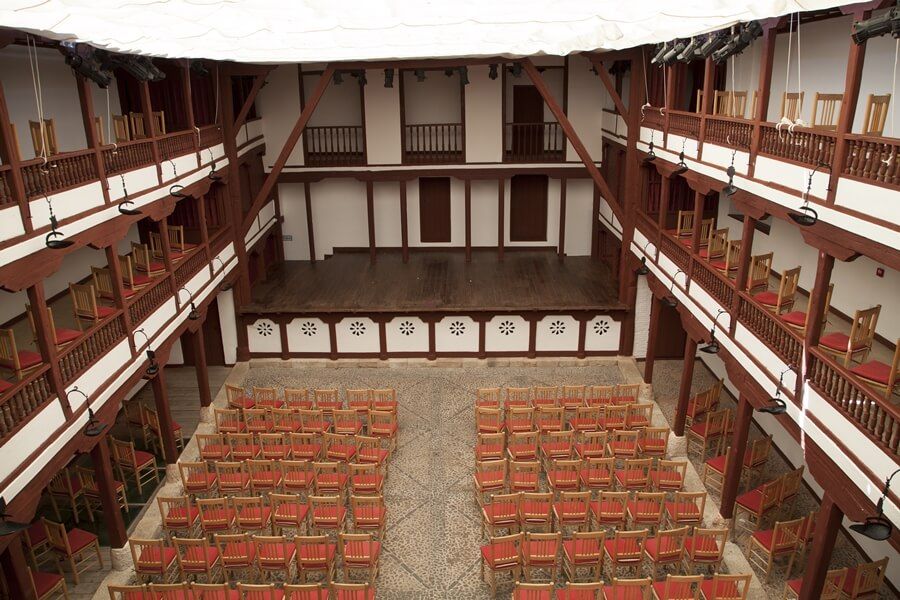 Curso Universitario Online Gestión Integral de Teatros, Auditorios y Espacios Escénicos Curso Universitario Online Gestión Integral de Teatros, Auditorios y Espacios Escénicos
