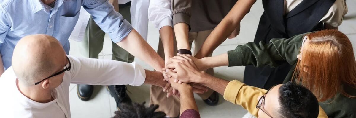 Gestión de recursos humanos en las industrias culturales y creativas Gestión de recursos humanos en las industrias culturales y creativas