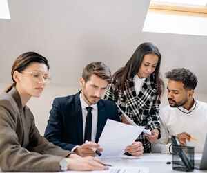 Gestión de Recursos Humanos y Equipos en el Sector Cultural